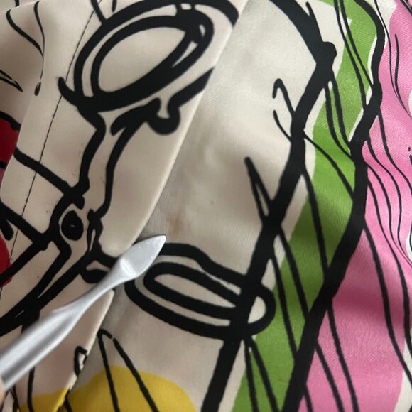 NWOT Moschino Pink Green Boxy Crest Crown Shorts for Women Size 10 Rare - Picture 7 of 7